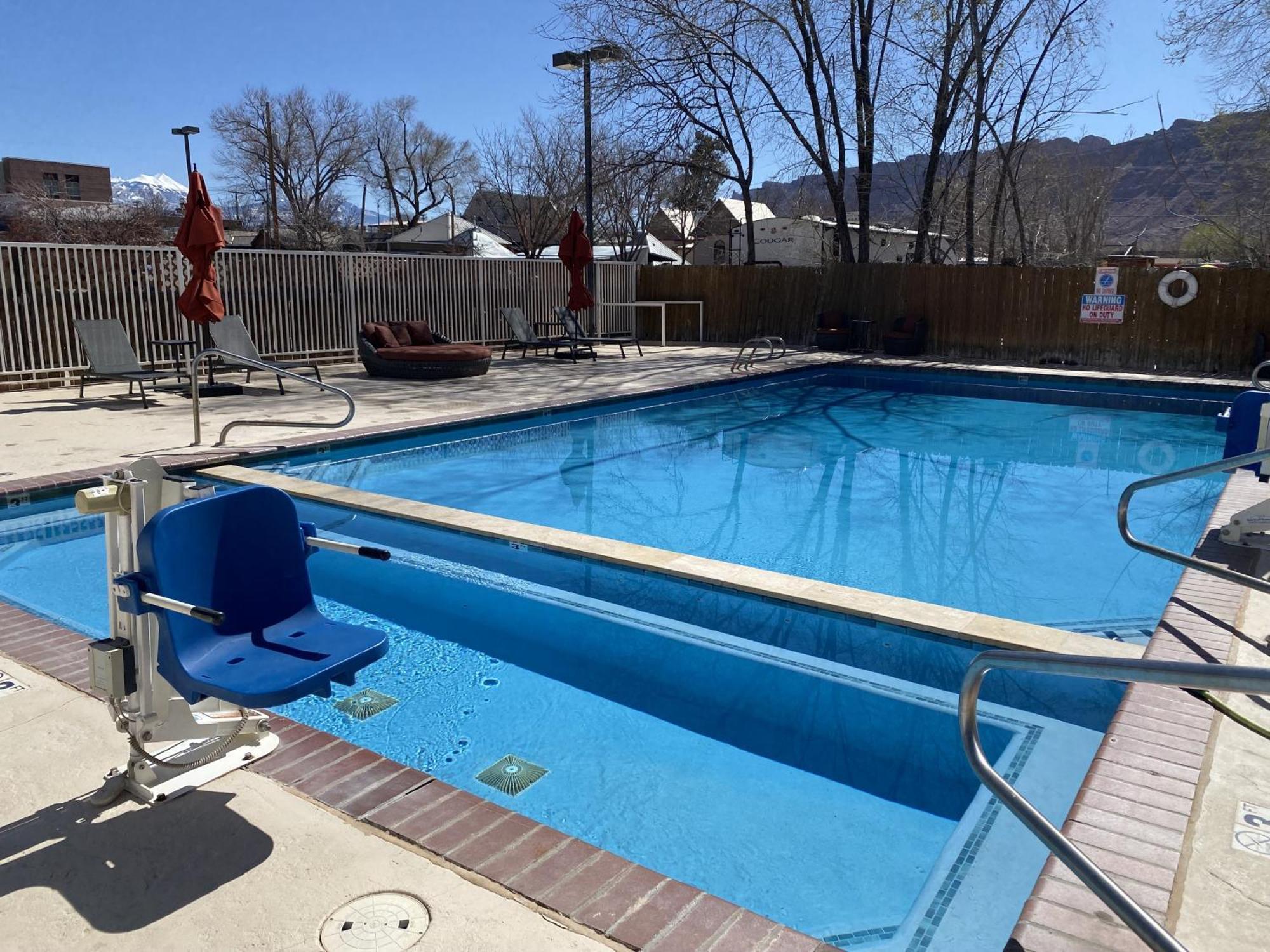 River Canyon Motel 3*